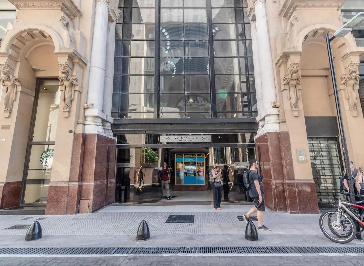 Local en Alquiler Microcentro Alquiler 1000 m2 (alquiler Expensas Incluidas) 2