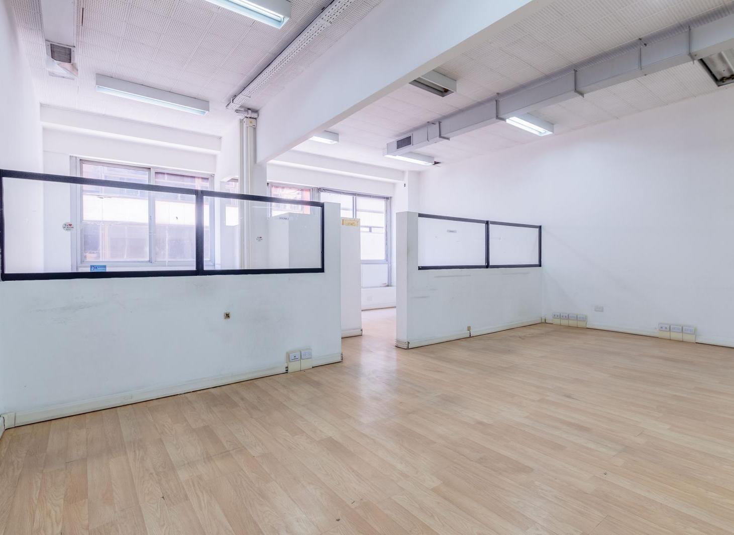 Oficina en  ALQUILER   Microcentro 425 M2 ALQUILER PAQUETE SIN EXPENSAS