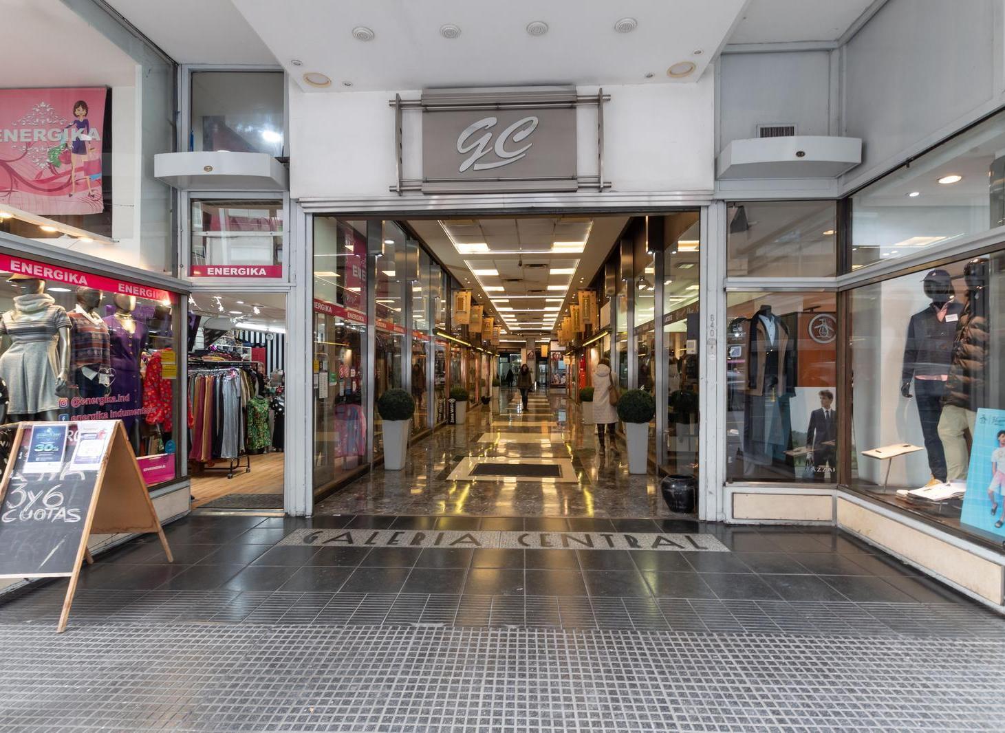 Foto de Oficina en ALQUILER Microcentro 425 M2 ALQUILER PAQUETE SIN EXPENSAS, imagen 3