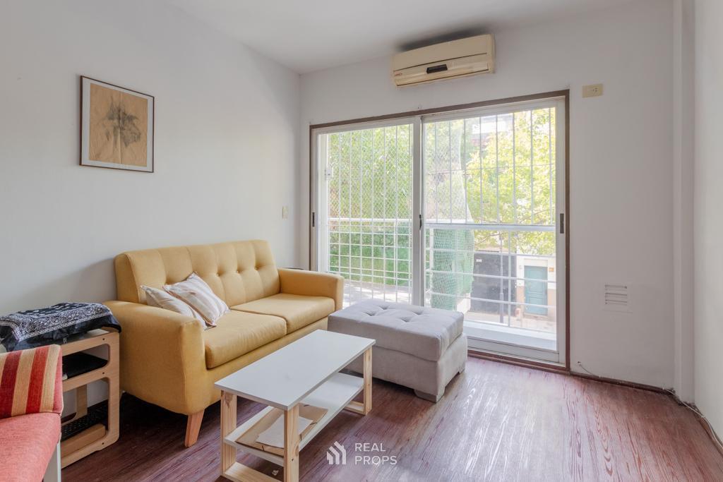 VENTA DEPARTAMENTO 3 AMBIENTES SAN TELMO MUY LUMINOSO