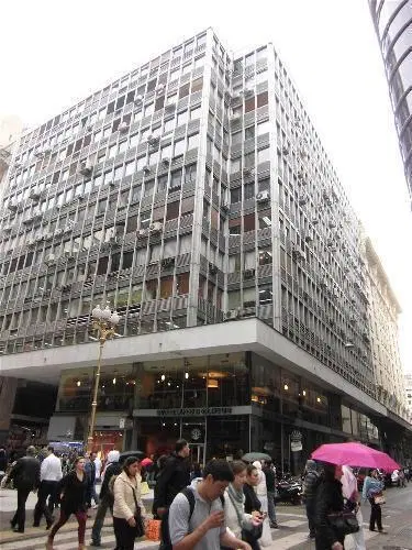 Venta amplia cochera en Microcentro - Florida al 100, esq. Rivadavia 2