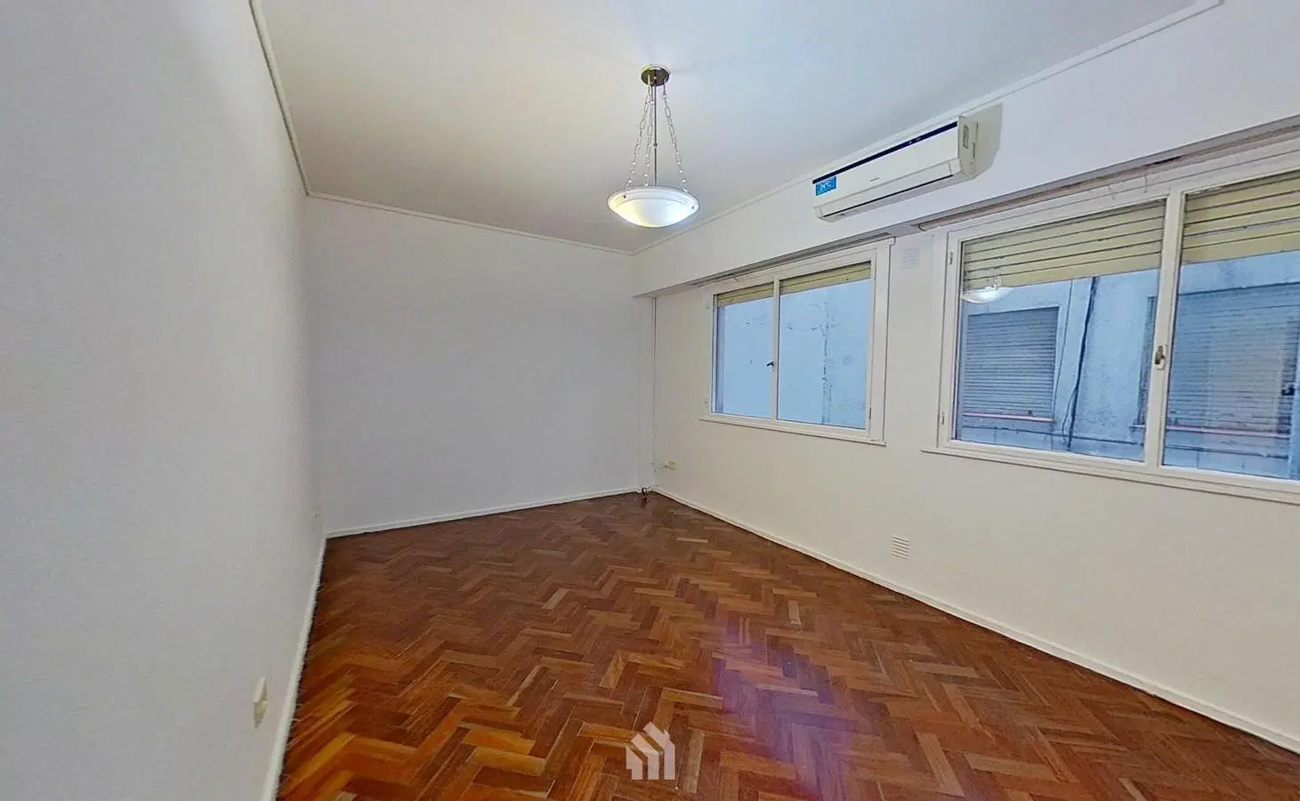 Venta departamento 2 ambientes - Las Cañitas 2