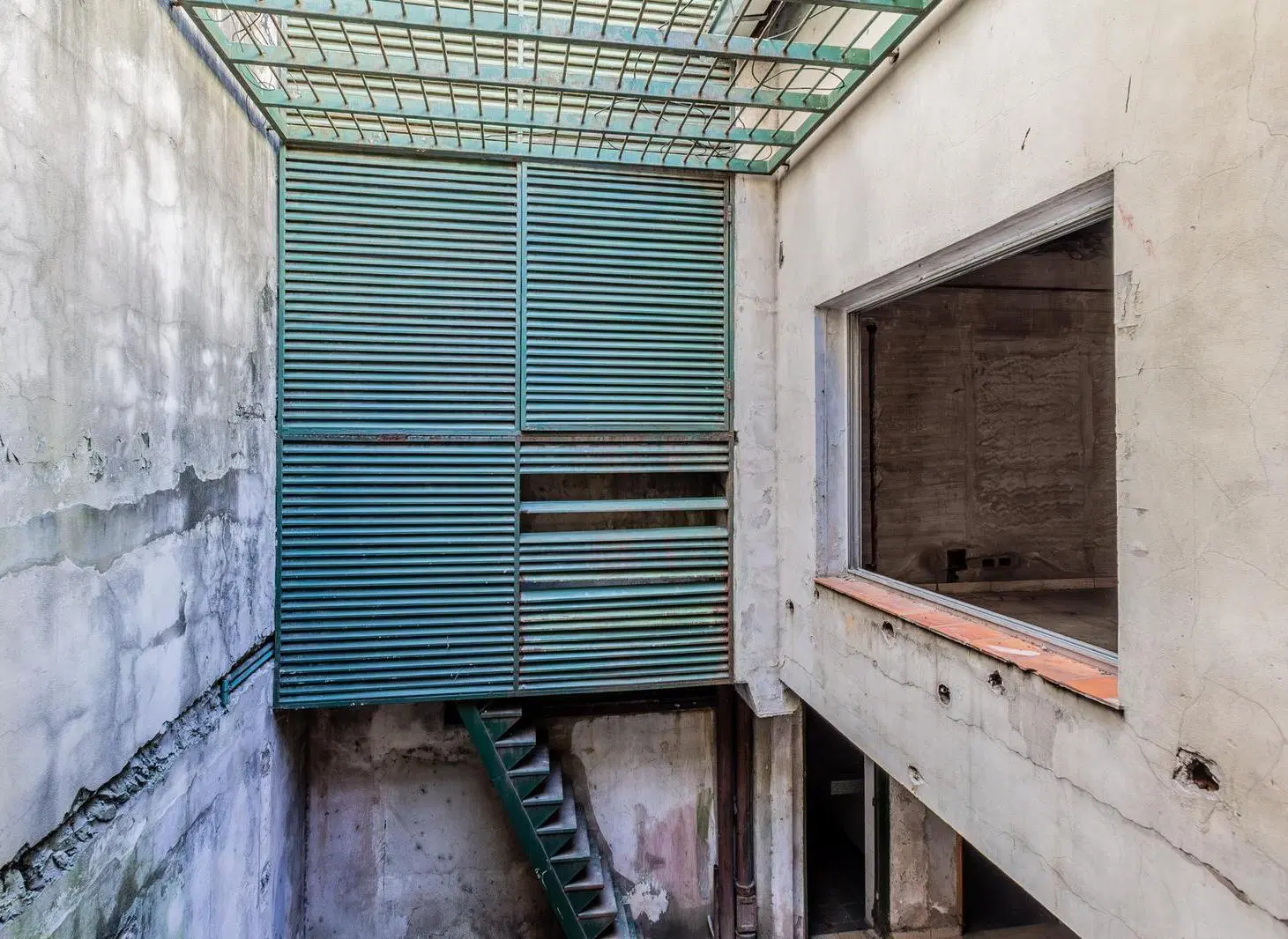 Local comercial en venta a refaccionar , en el barrio de San  Nicolas 2
