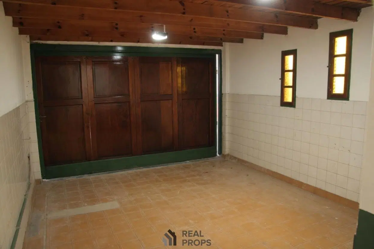 VENTA Casa 3 ambientes con Garage, Pileta, Parrilla y Dependencia en Villa Ballester 5