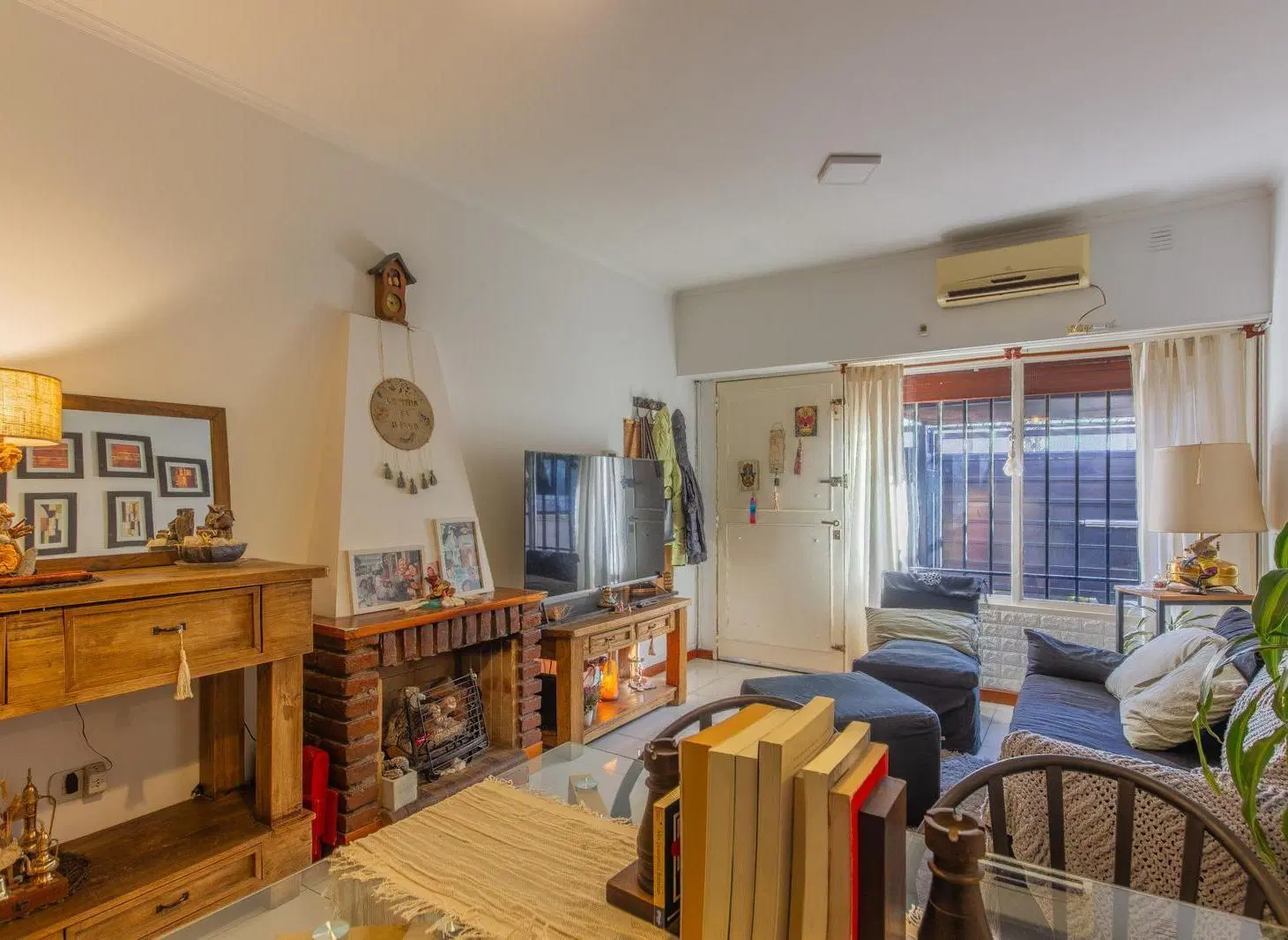 Duplex en venta de 3 ambientes con patio y cochera en Villa Sarmiento 3