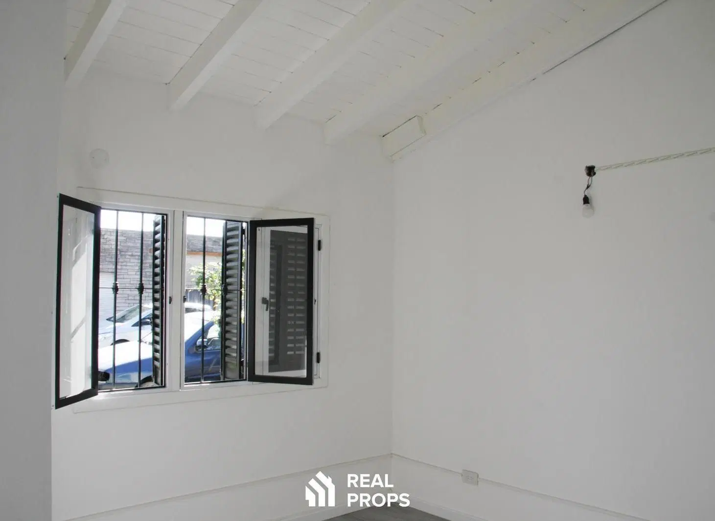 PH en Venta de 3 ambientes con patio, terraza y parrilla en Villa Ballester 3