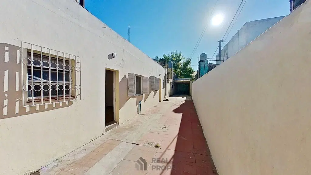 VENTA PH 2 AMBIENTES CON PATIO EN SAN MARTIN PROVINCIA DE BUENOS AIRES 2