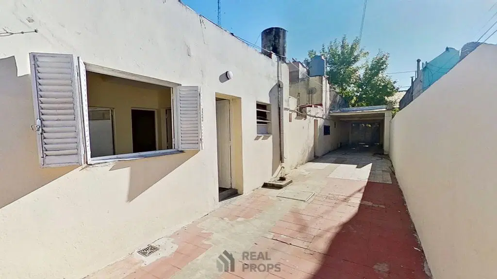 VENTA PH 2 AMBIENTES  CON PATIO EN SAN MARTIN PROVINCIA DE BUENOS AIRES 3