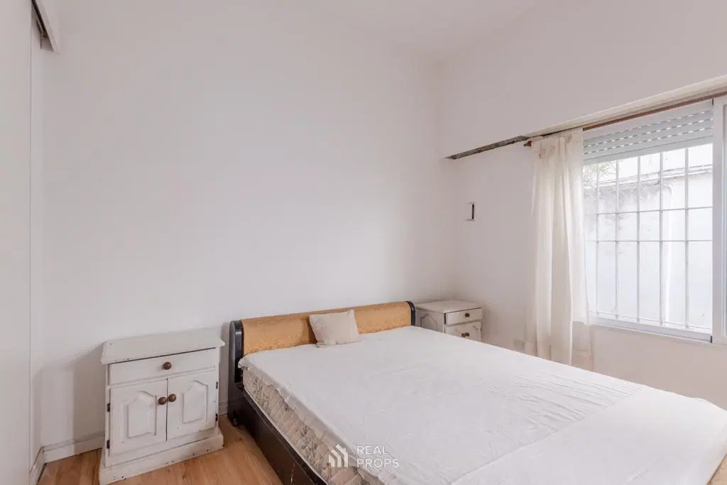 VENTA de PH 4 ambientes en Saavedra con patio y terraza 2