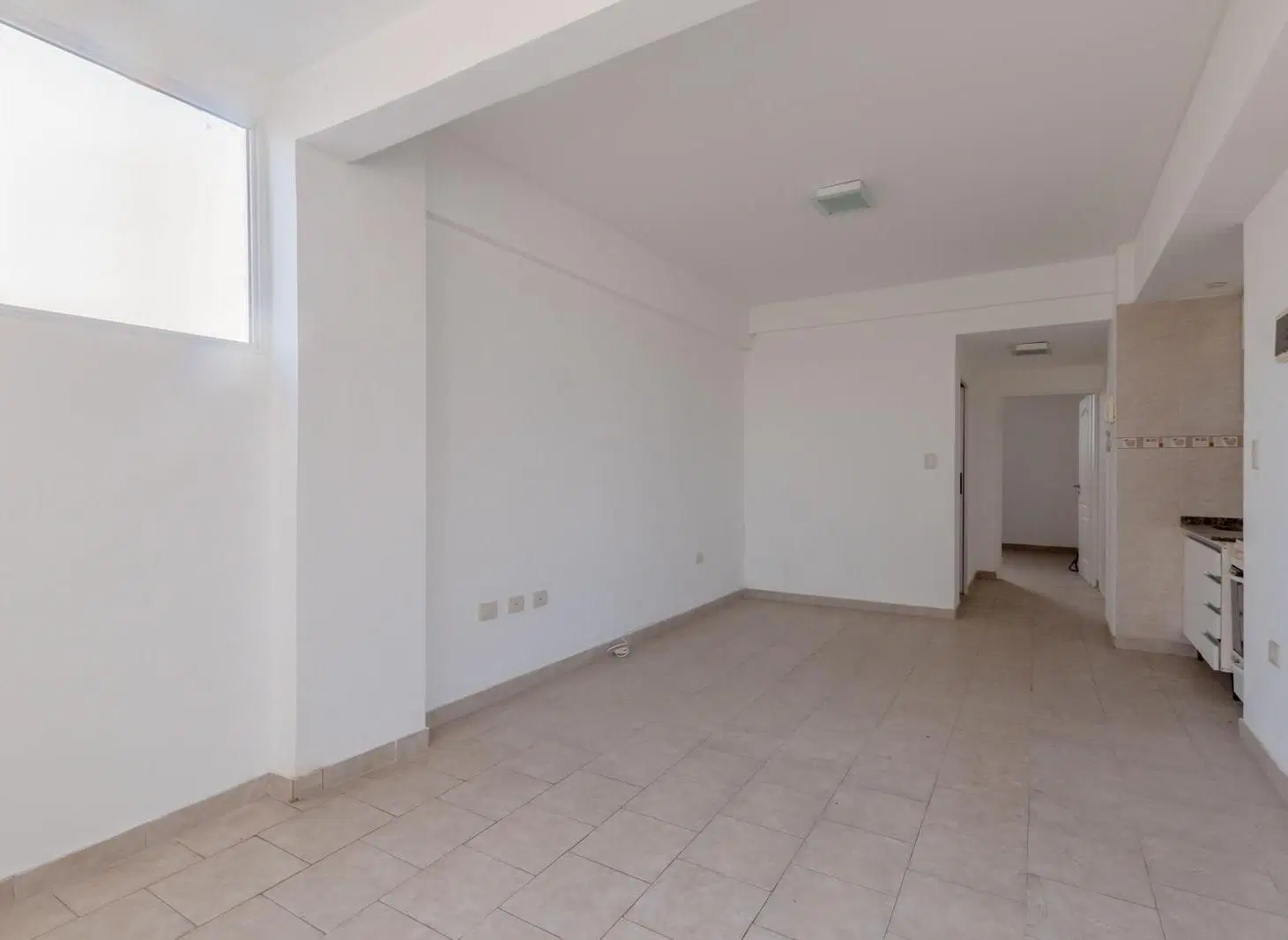 VENTA Departamento dos ambientes muy luminoso 3