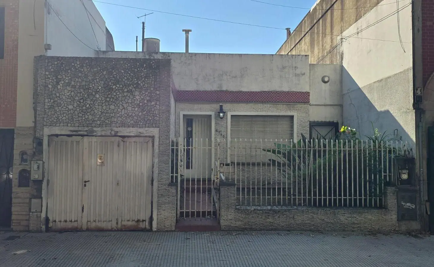 Venta Depósito / Galpón / Oficinas – Neuquen 2700 – Lote Propio 8