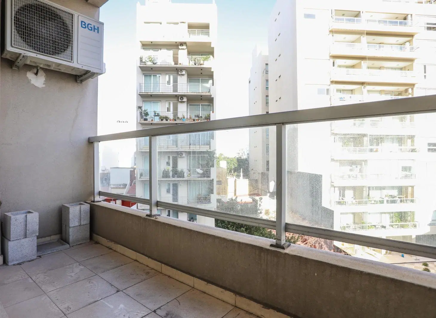 Venta Departamento Monoambiente en Villa del Parque 5