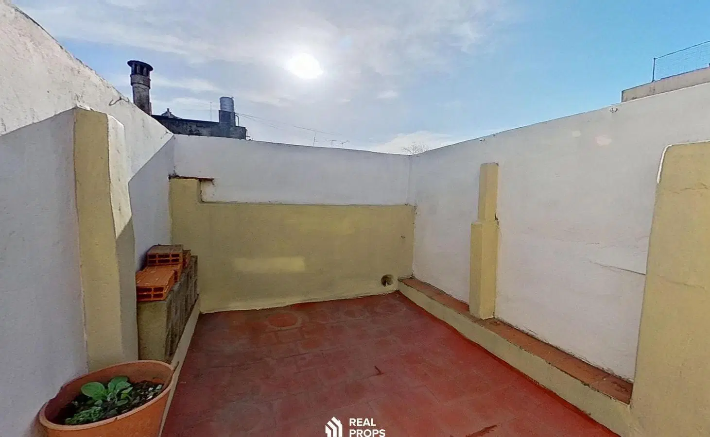 Venta PH 2 Ambientes con Terraza en Mataderos 2