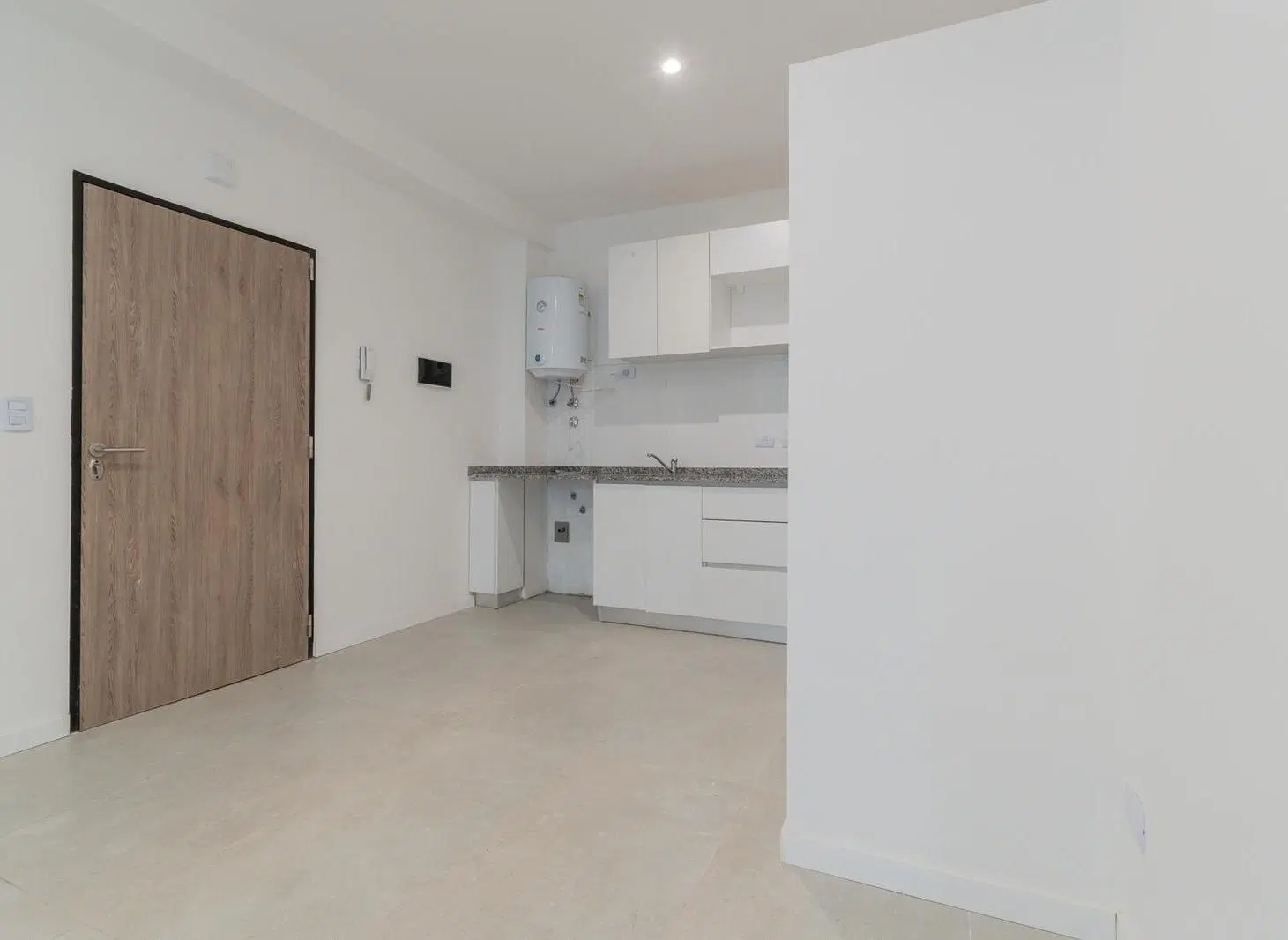 Departamento en venta, dos ambientes con patio en Palermo 4