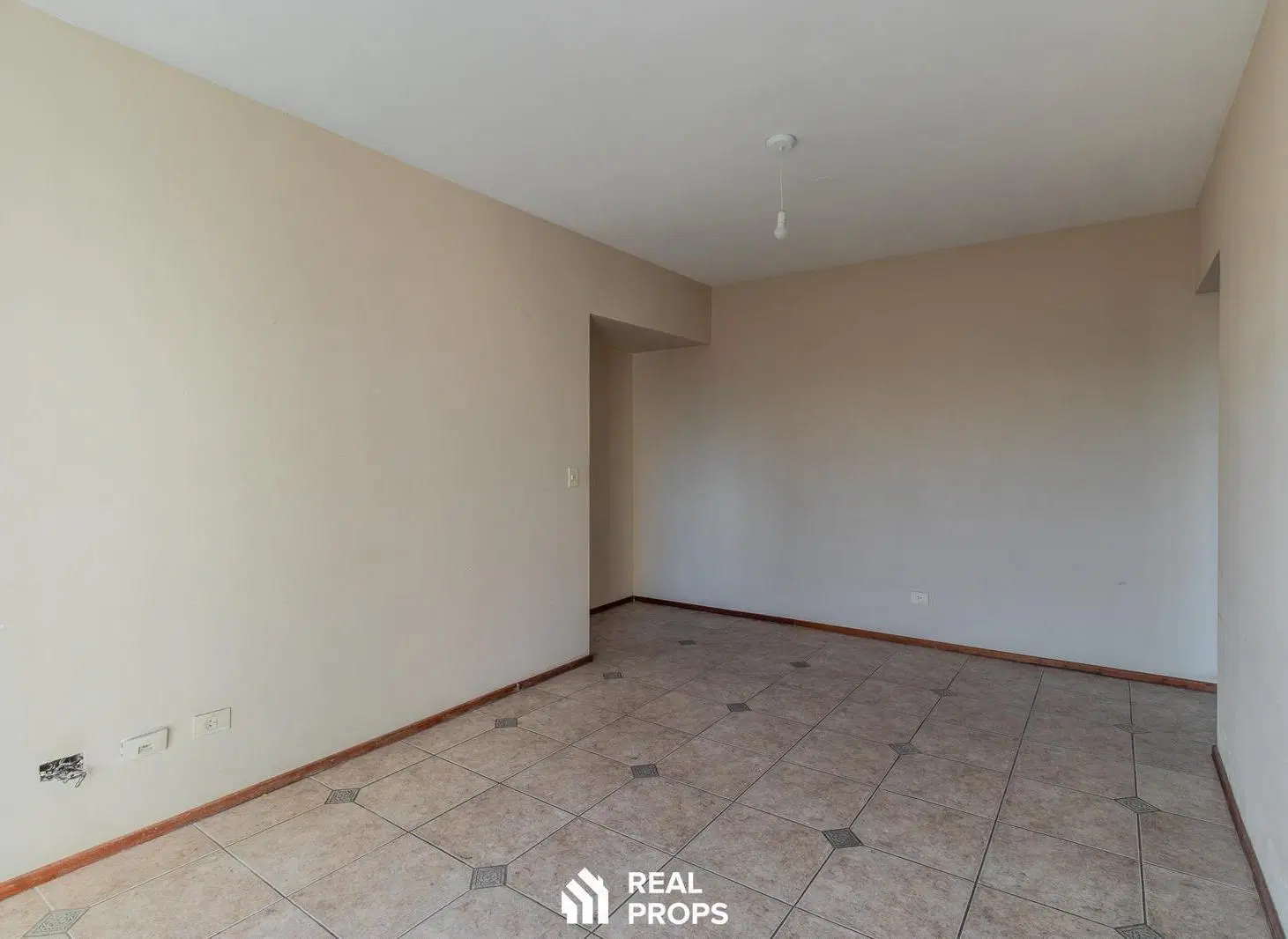 Departamento en venta de dos ambientes con balcón y piscina en Caballito 3