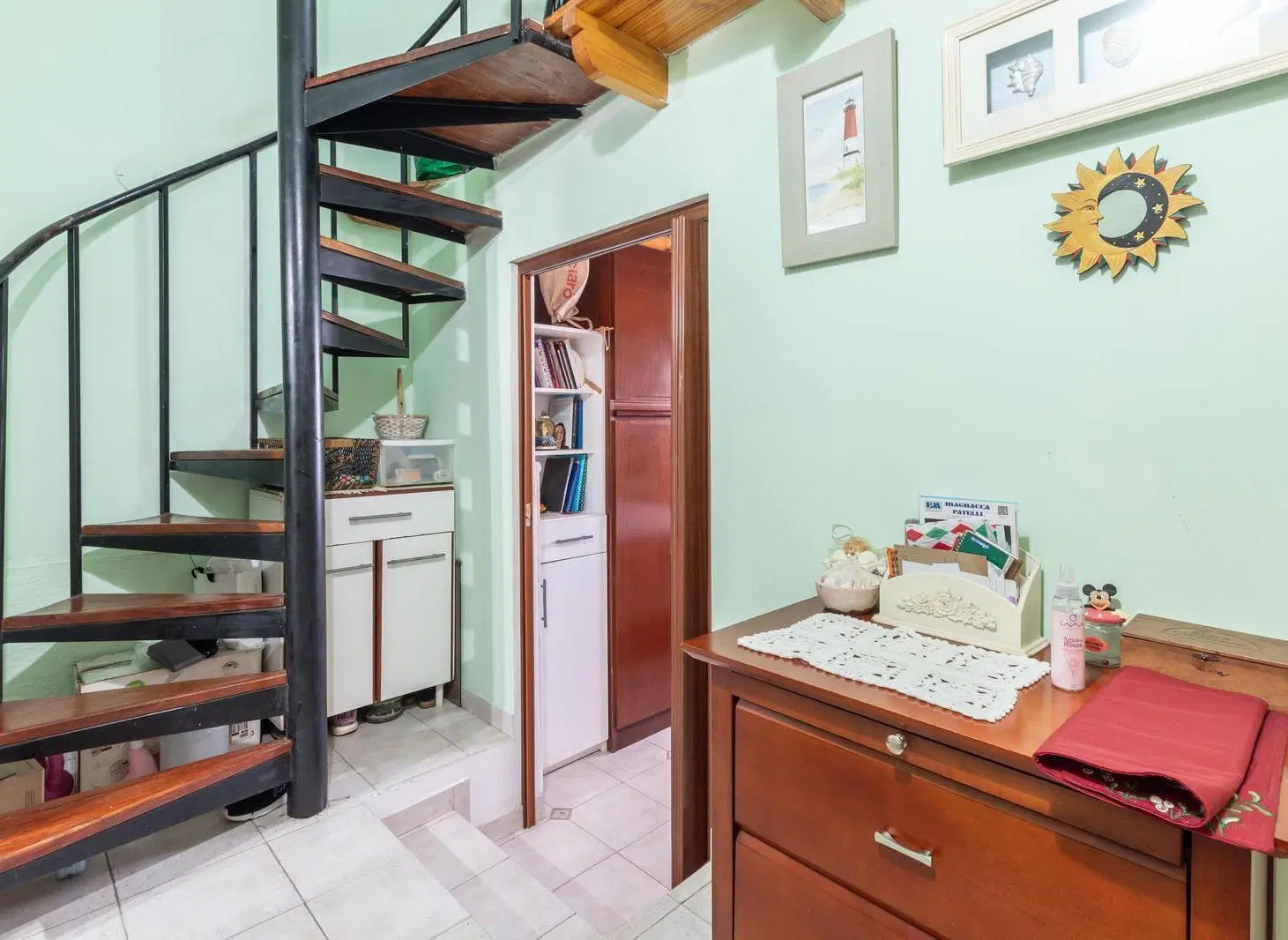 VENTA PH de 3 ambientes al frente con terraza Barrio Versalles 2