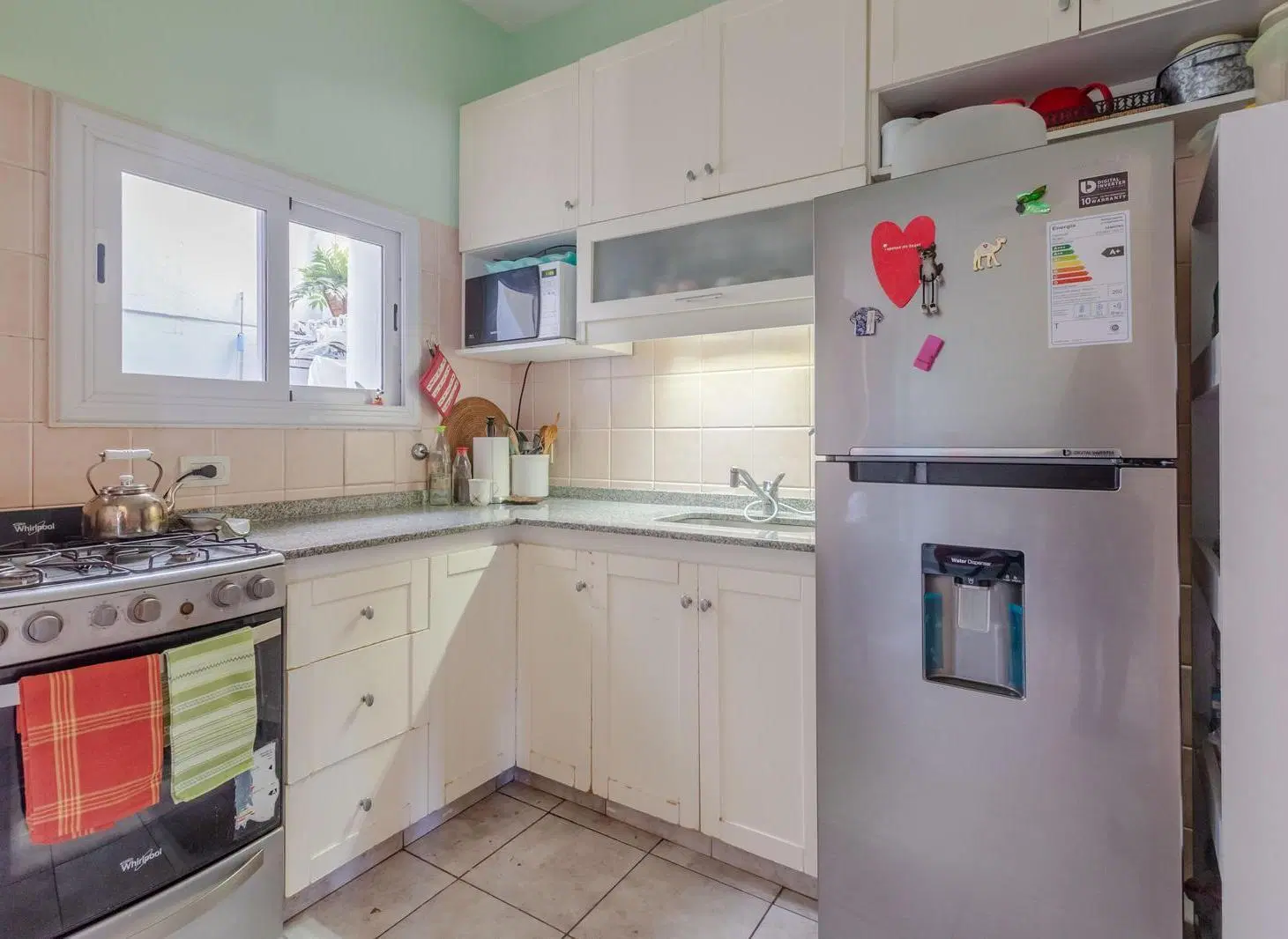 VENTA PH de 3 ambientes al frente con terraza Barrio Villa Real 4