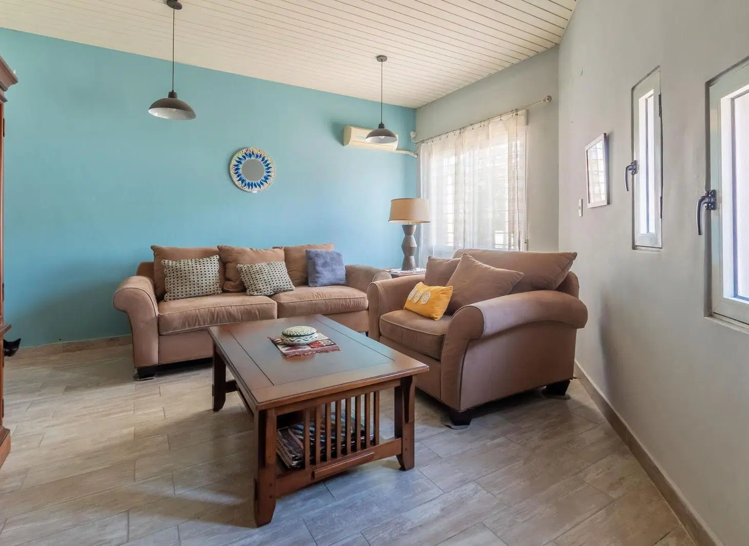 VENTA PH de 3 ambientes al frente con terraza Barrio Villa Real 2