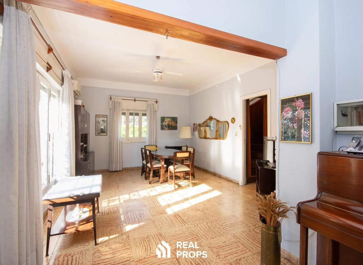 Casa de 5 ambientes en venta jardín patio garaje en Villa Adelina Vicente López zona norte 4