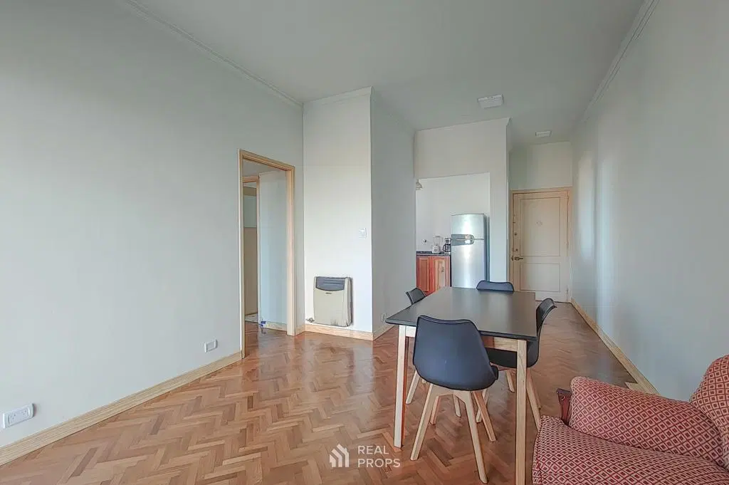 Departamento 3 ambientes en alquiler en Coghlan 8