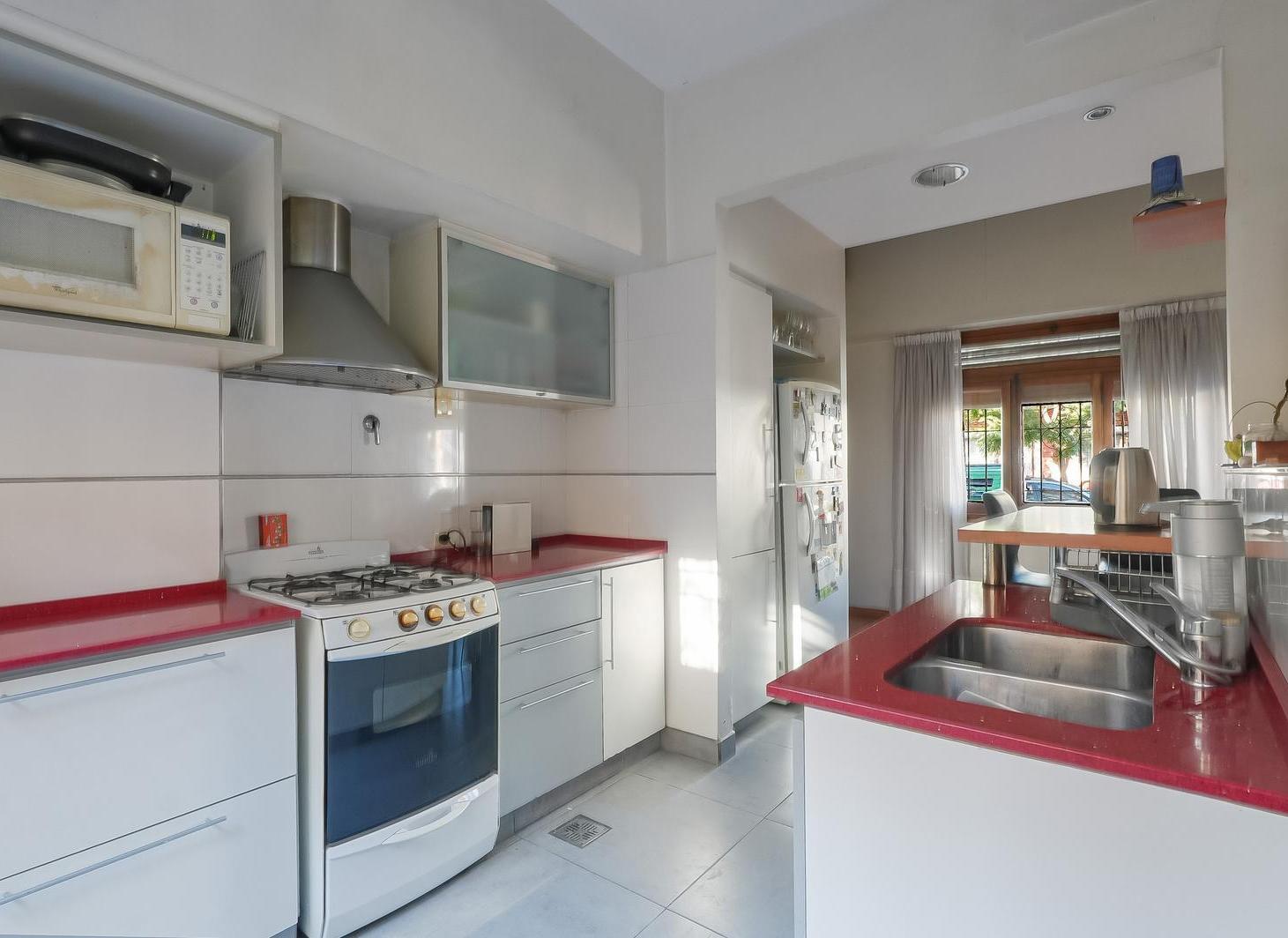 Foto de Venta PH 4 Ambientes en Villa Devoto con Escritorio, Patio, Terraza y Quincho con parrilla., imagen 3