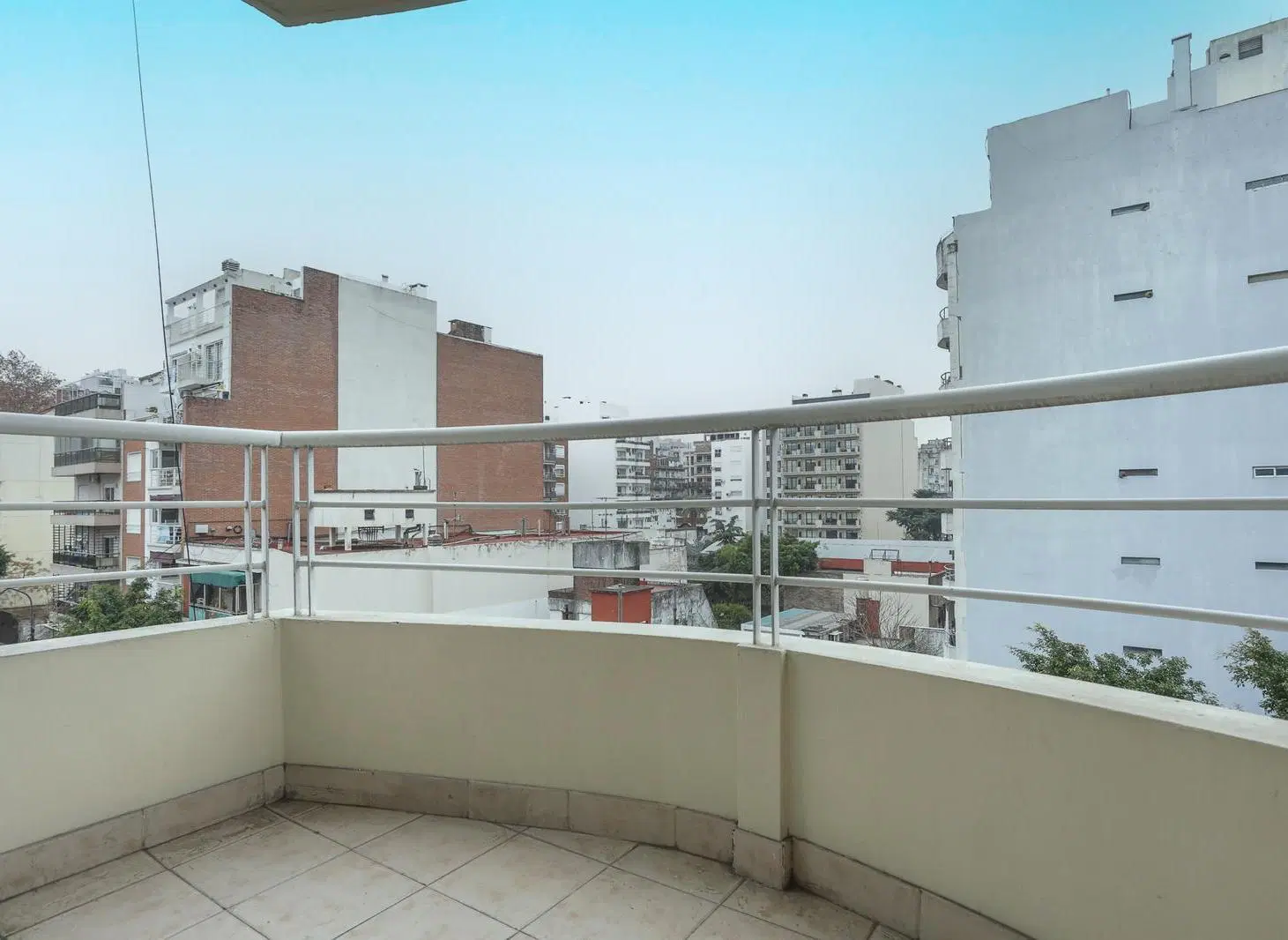 Departamento en venta de 2 ambientes en Flores 2