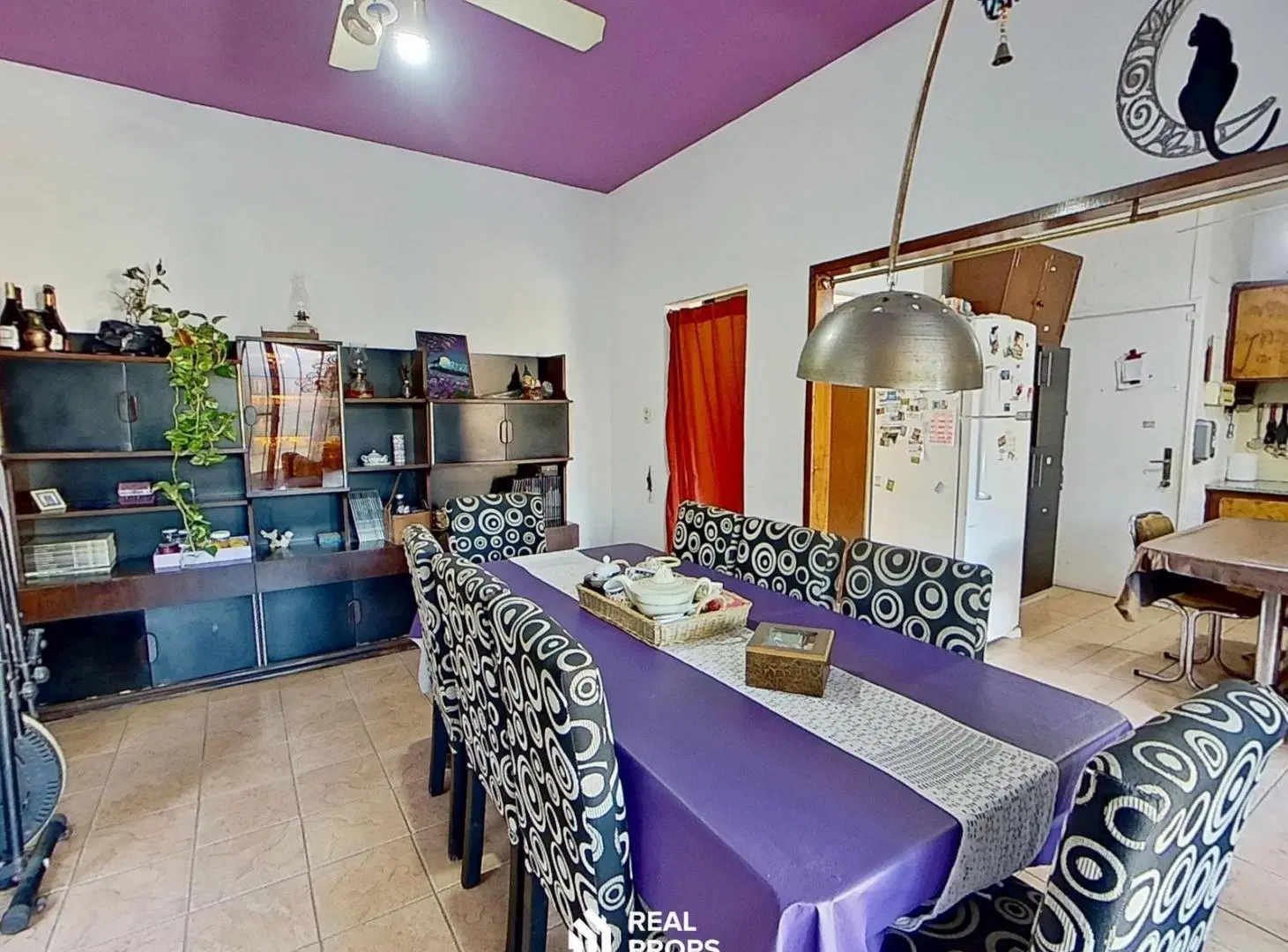 Venta Casa Hurlingam 2 Plantas con Pileta y 3 cocheras 4