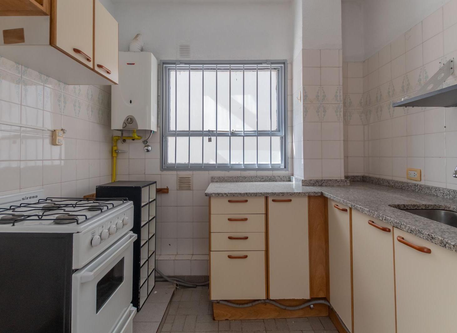 Foto de Departamento en alquiler - 2 ambientes c/ espacio guardacoche - Olivos, imagen 1