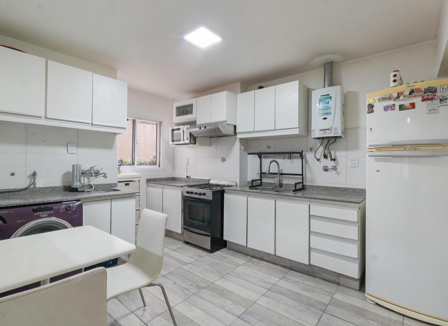 Foto de Venta de Departamento 4 ambientes en Villa Urquiza, imagen 2