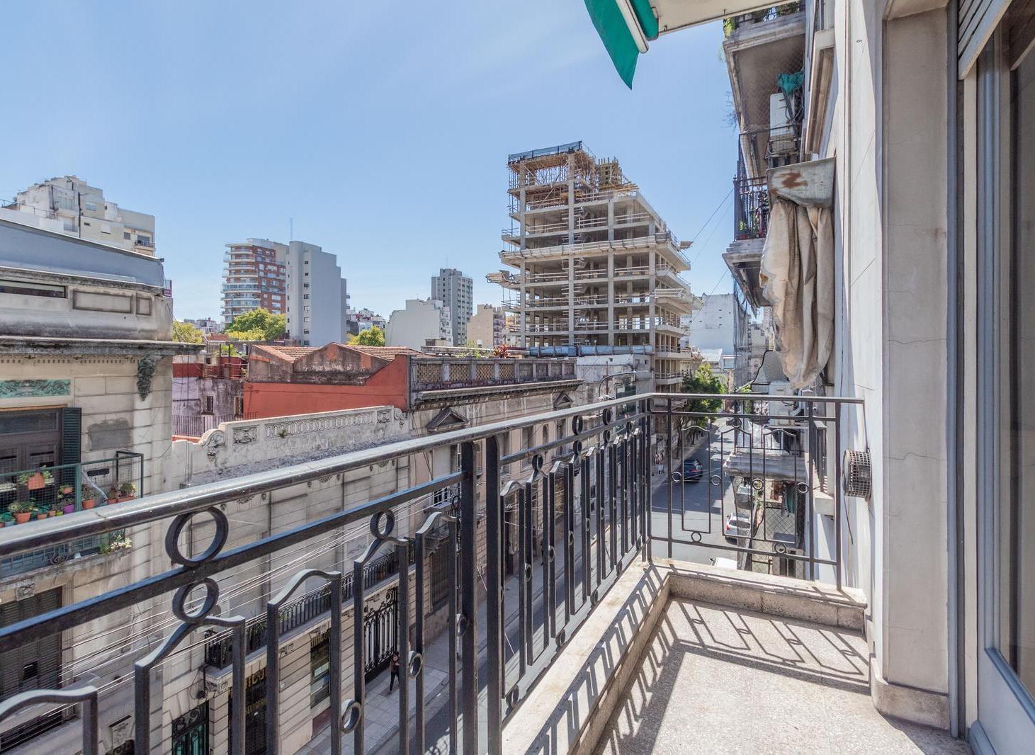 Foto de Almagro Norte Departamento en venta 3 ambientes con dependencia, imagen 4