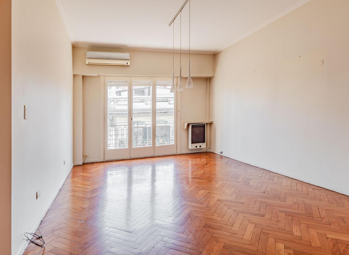 Foto de Almagro Norte Departamento en venta 3 ambientes con dependencia, imagen 2