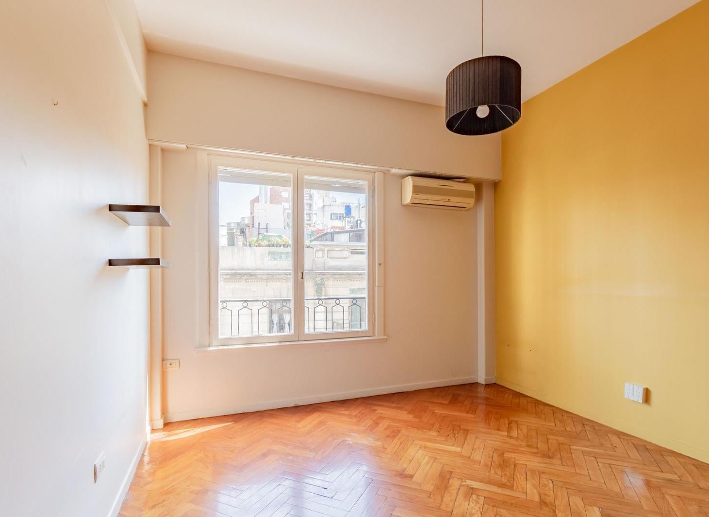 Foto de Almagro Norte Departamento en venta 3 ambientes con dependencia, imagen 1