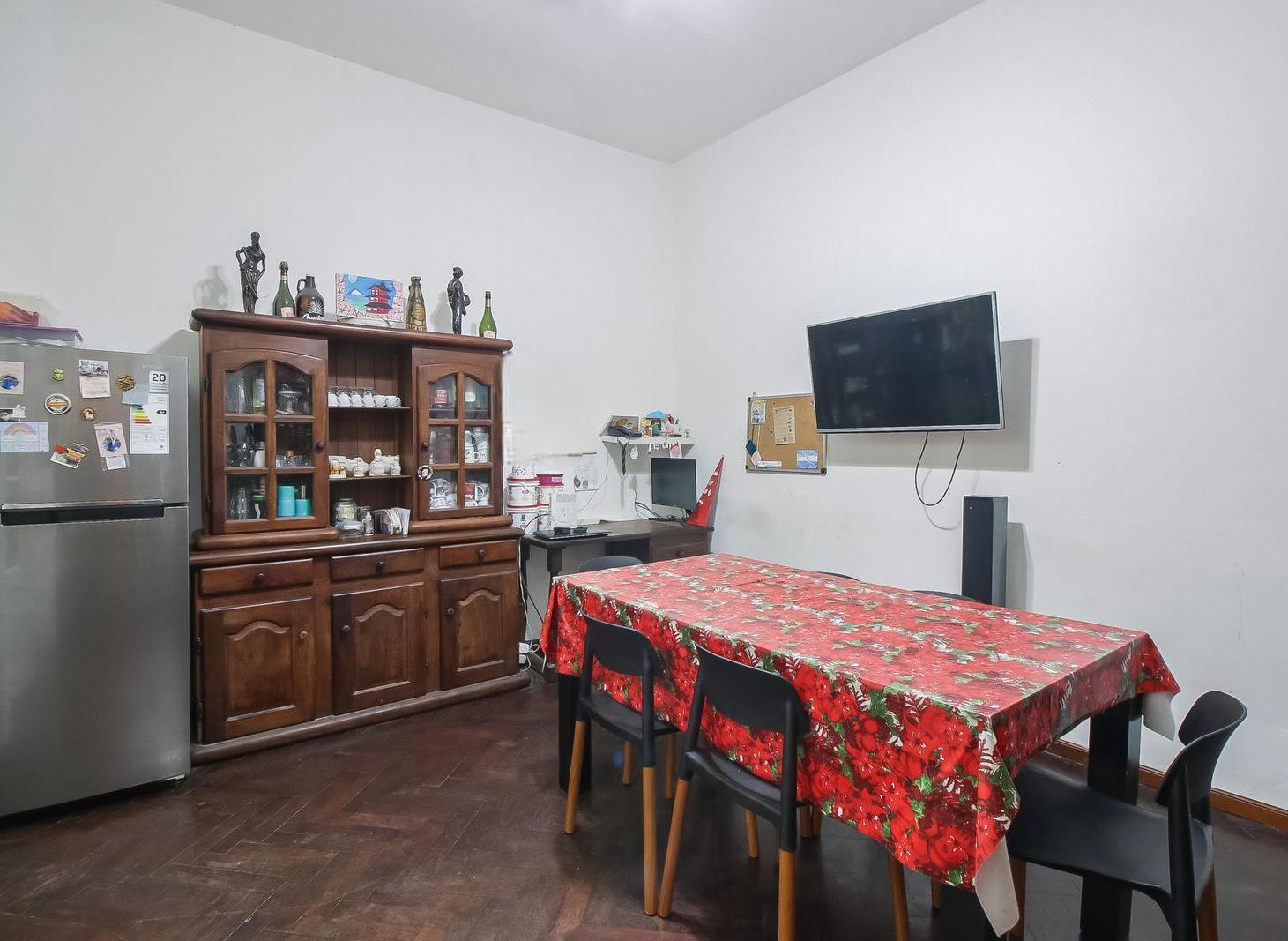 Foto de PH 2 Ambientes en Venta. Flores Norte. No paga Expensas. Ideal primera, imagen 1