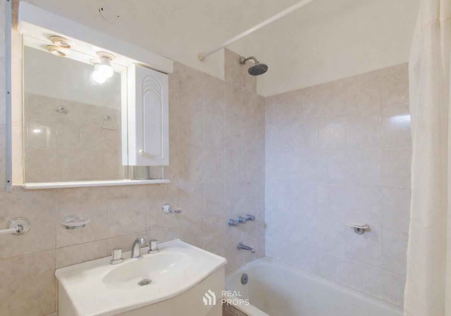 Foto de Departamento en VENTA 3 ambientes en Caballito CABA, imagen 5