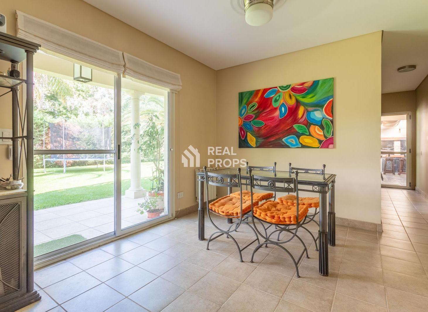 Foto de Casa 7 ambientes en venta barrio privado Septiembre Escobar con, imagen 2