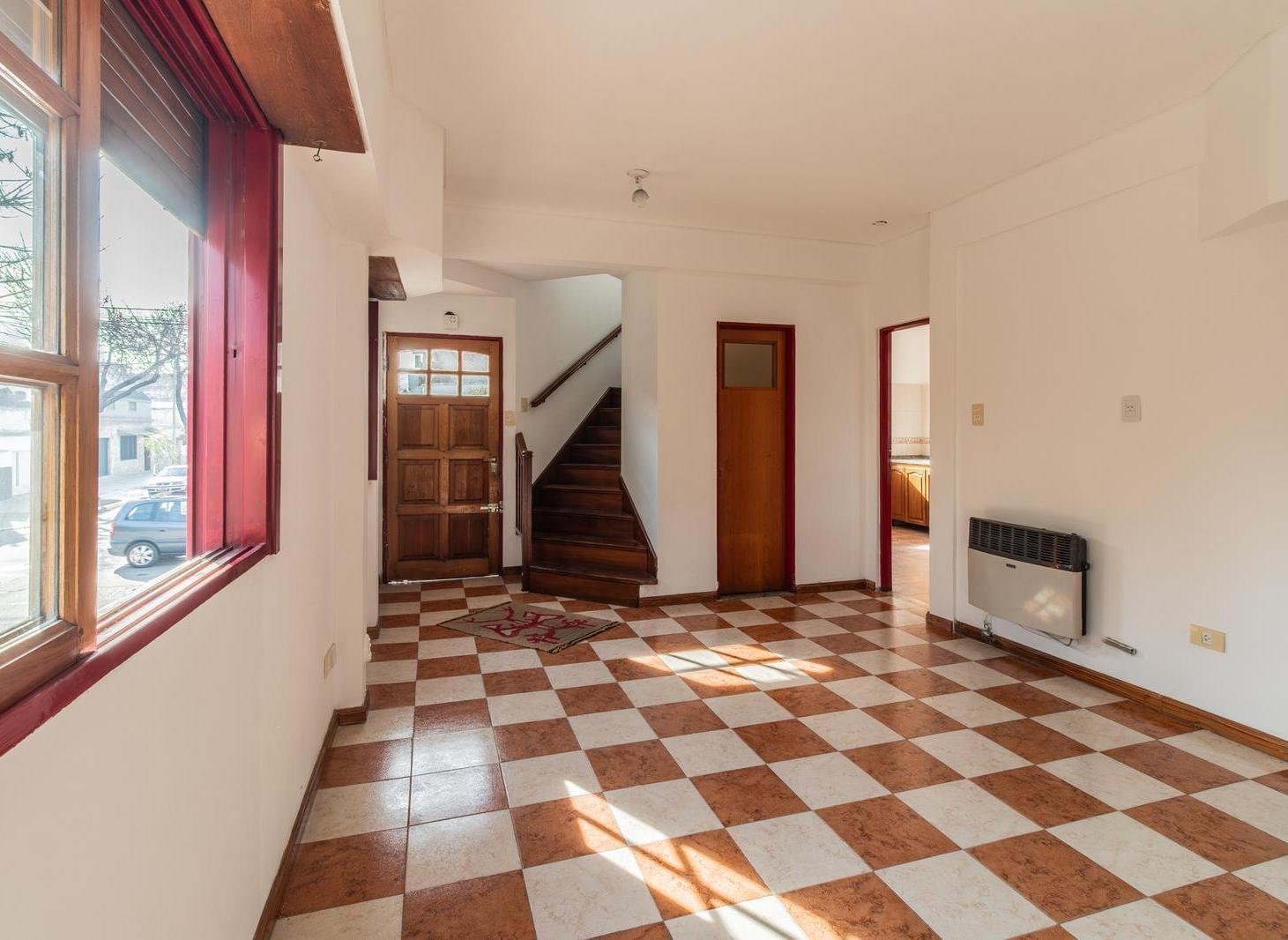 Foto de PH en venta de 3 ambientes en Parque Avellaneda con balcón, patio y, imagen 2
