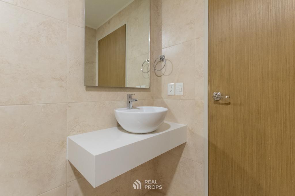 Foto de VENTA departamento monoambiente en Saavedra - balcón con parilla - SUM, imagen 2