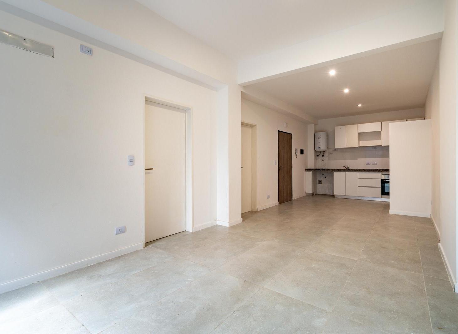 Foto de Departamento en venta, dos ambientes con patio en Caballito, imagen 5