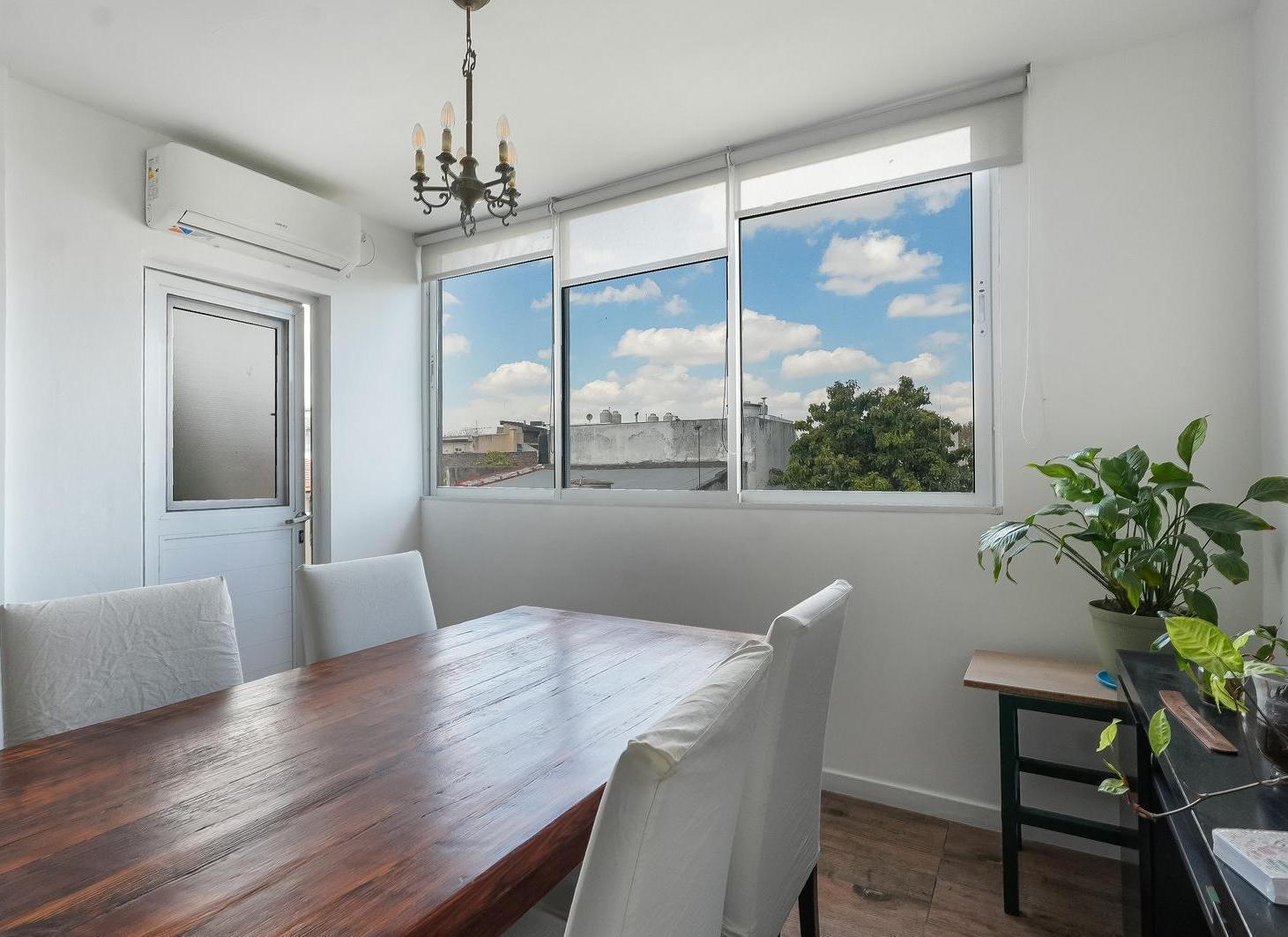 Foto de PH en Venta en Villa Urquiza 3 Ambientes con Escritorio y Terraza, imagen 3