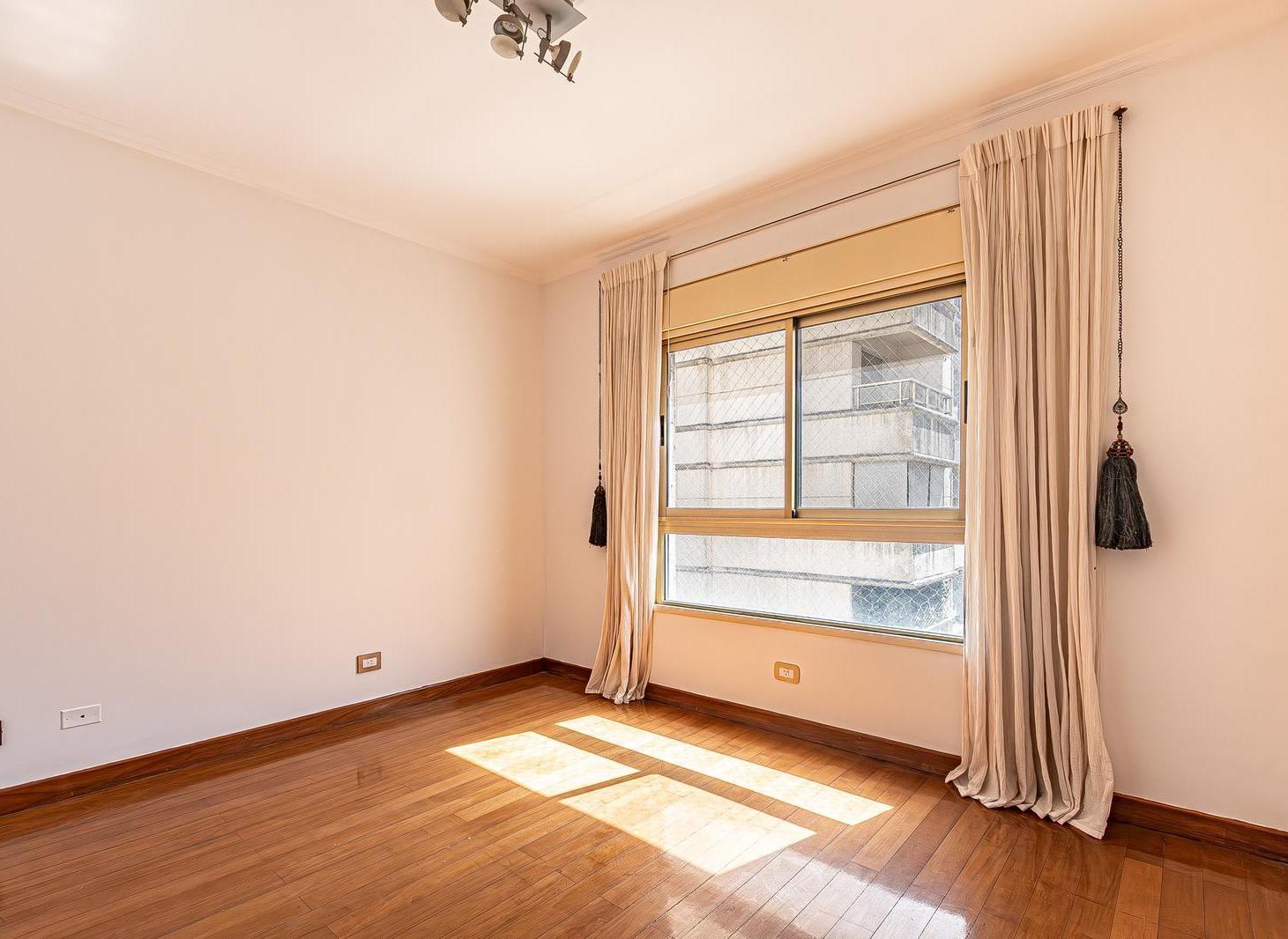 Foto de Venta Departamento de 3 ambientes en Puerto Madero, imagen 2