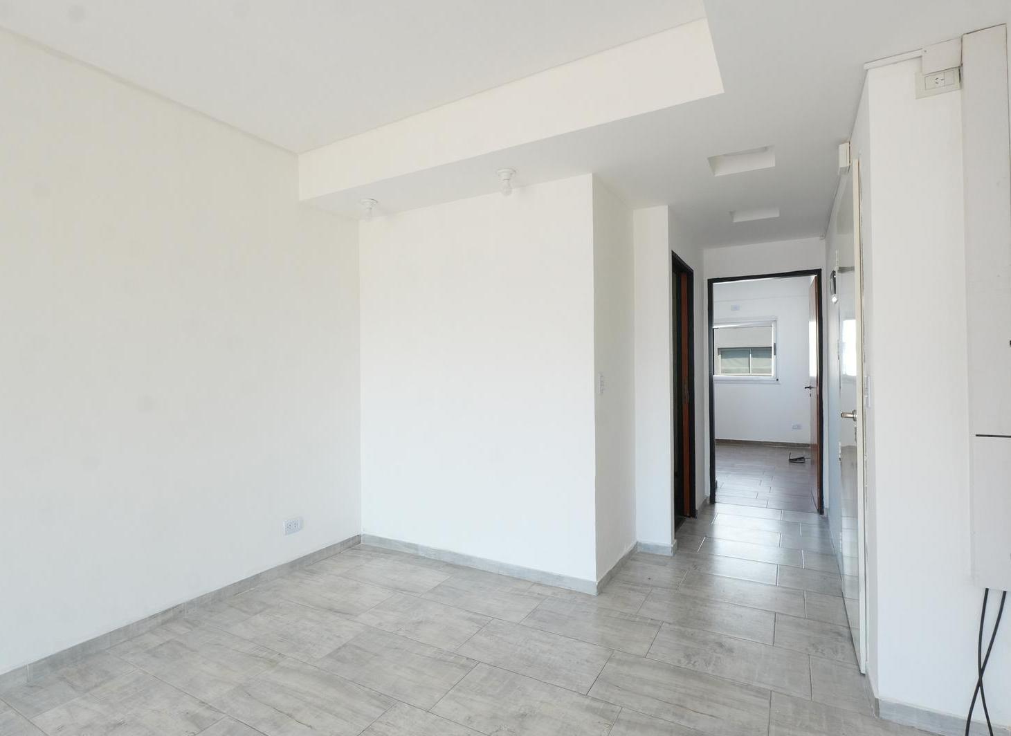 Foto de Departamento 2 ambientes con pileta venta- Mataderos, imagen 4