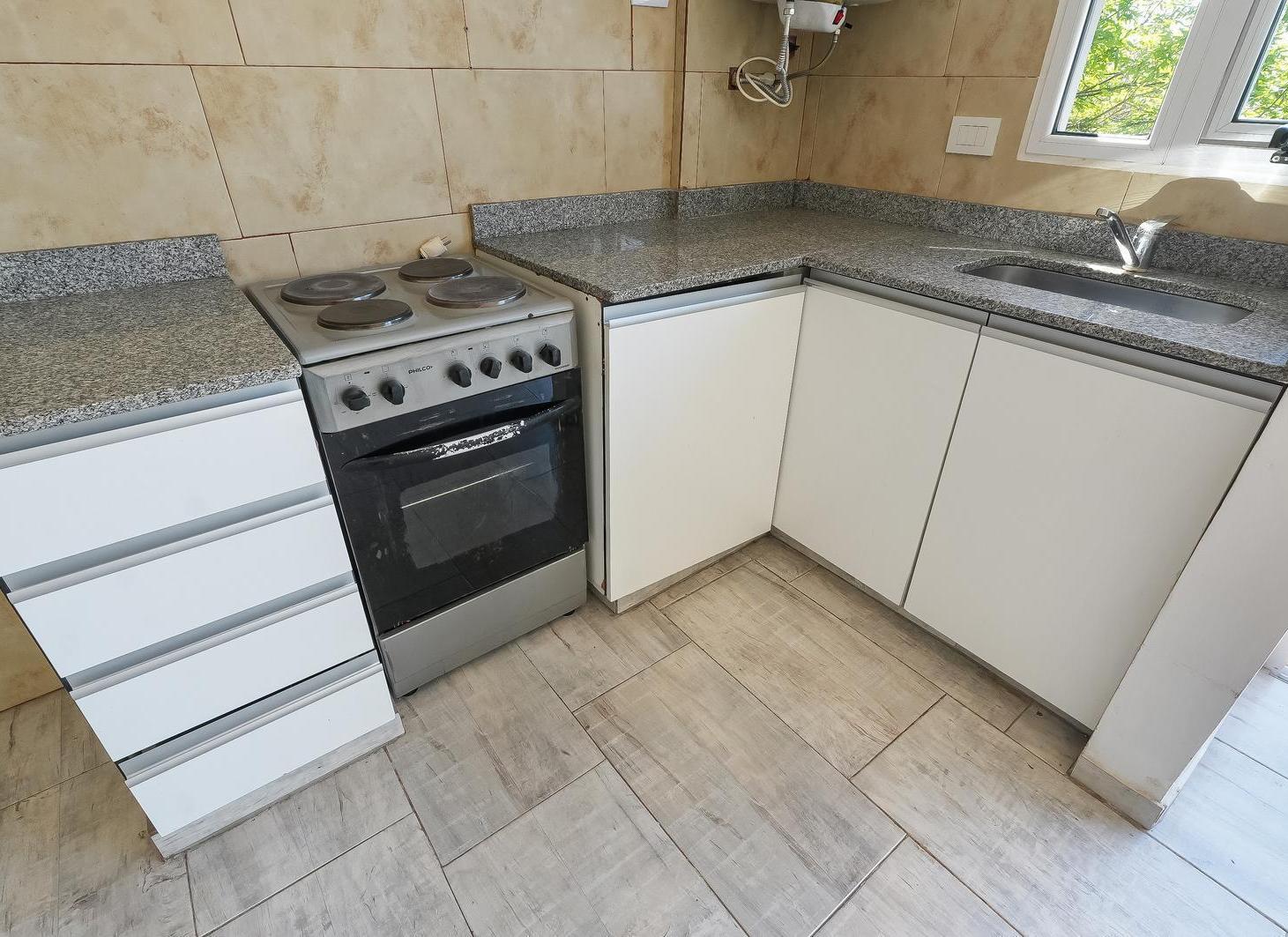 Foto de Departamento 2 ambientes con pileta venta- Mataderos, imagen 5