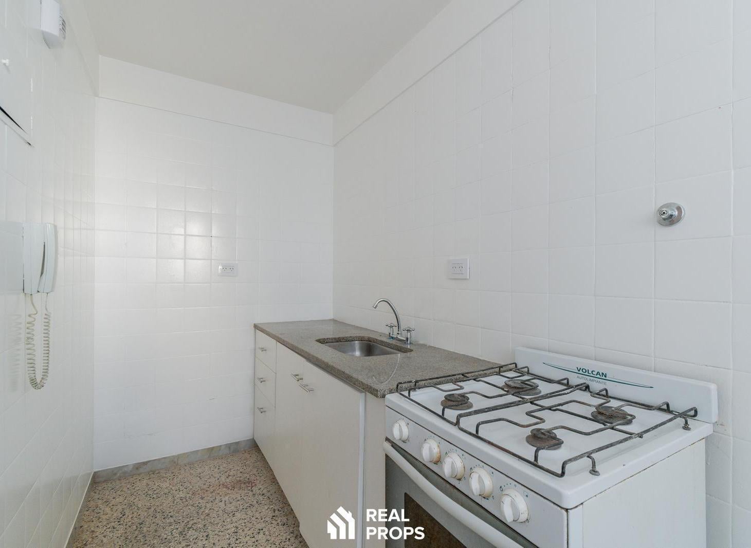 Foto de VENTA DEPARTAMENTO 2 AMBIENTES EN CABALLITO, imagen 3
