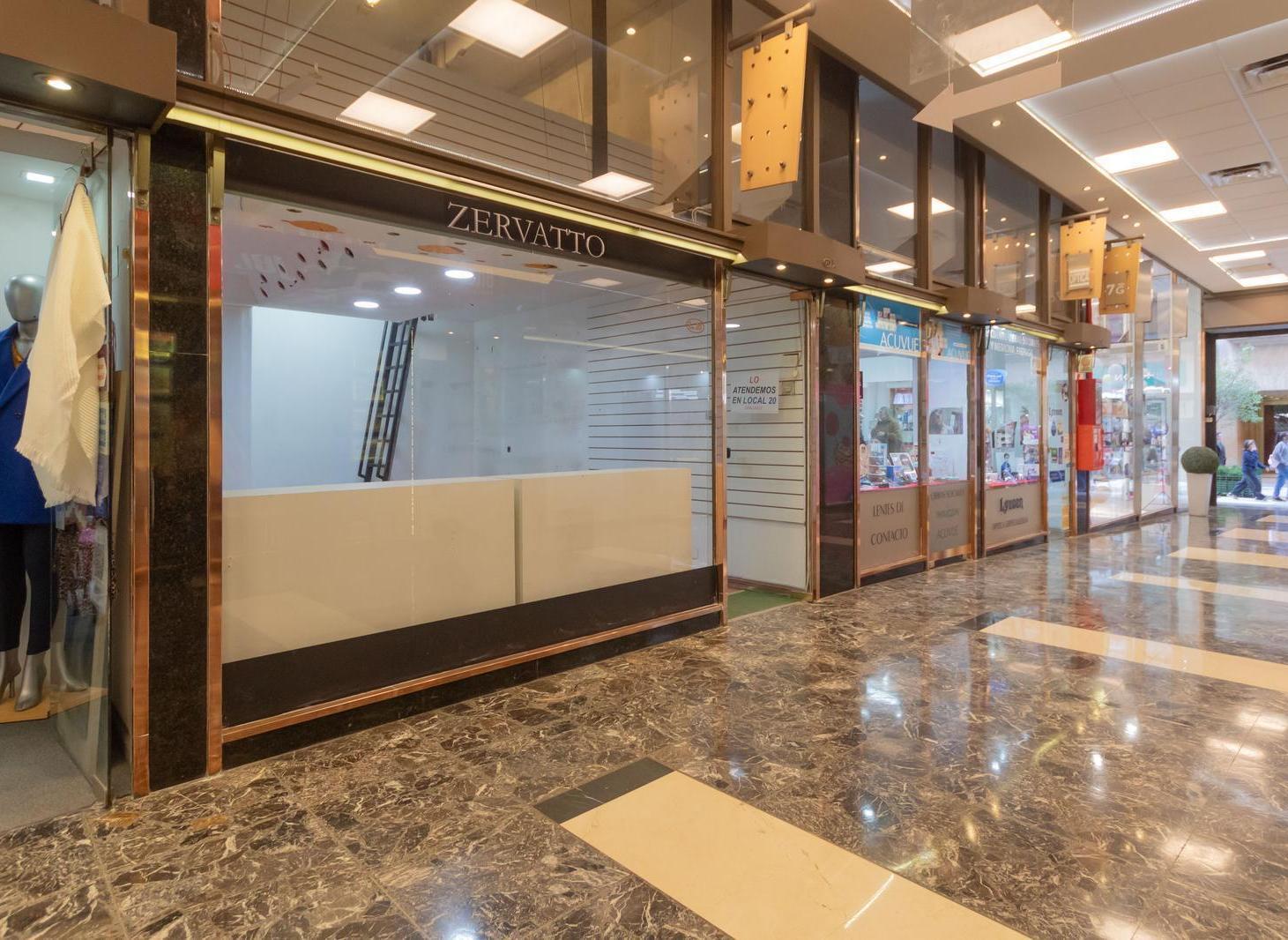 Foto de Local en Alquiler en FLORIDA Y CORRIENTES. Galeria Central a metros de, imagen 1