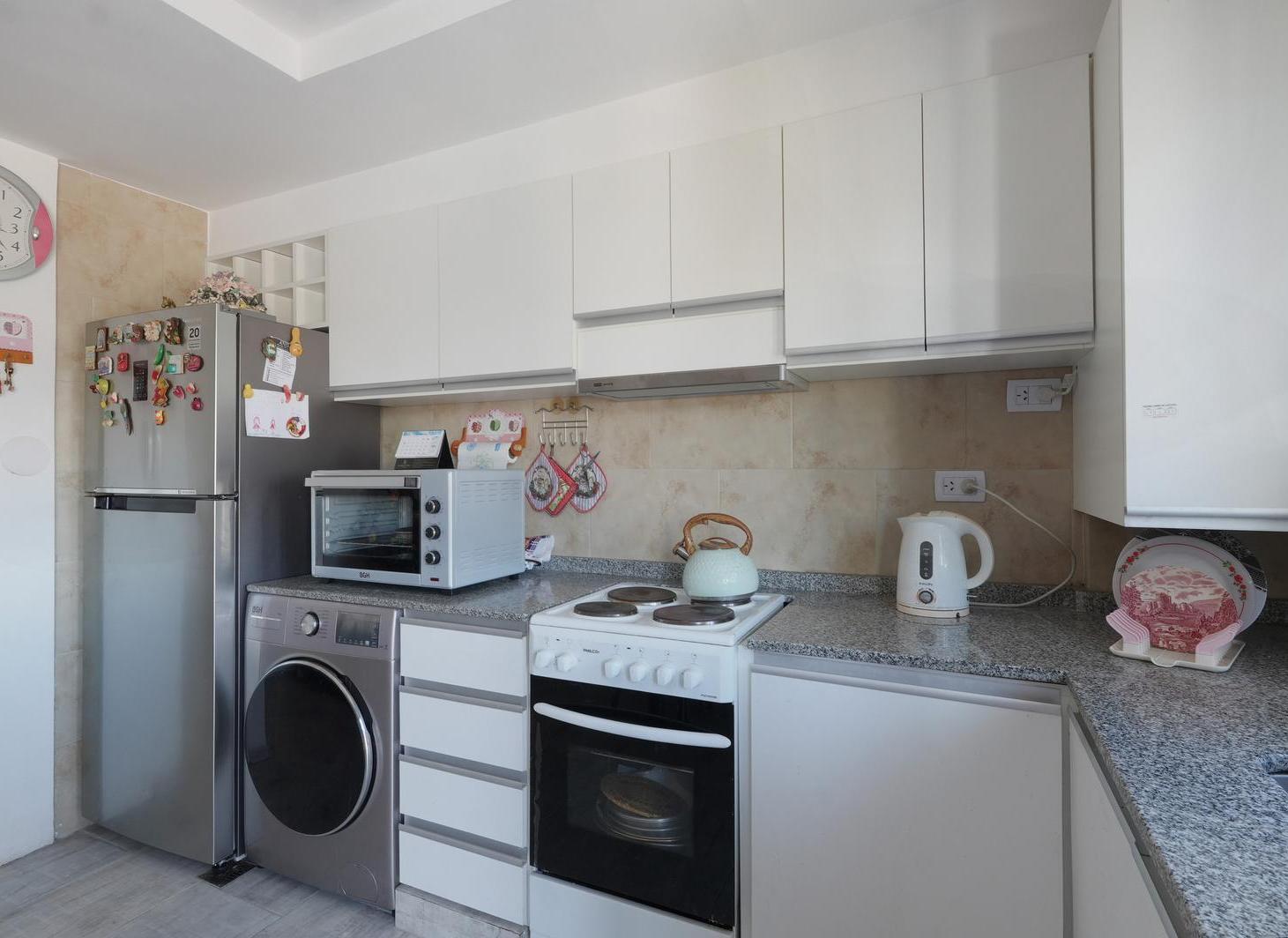 Foto de Departamento 2 ambientes en venta con pileta- Mataderos, imagen 3