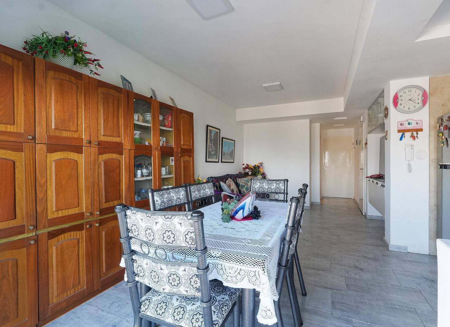 Foto de Departamento 2 ambientes en venta con pileta- Mataderos, imagen 1