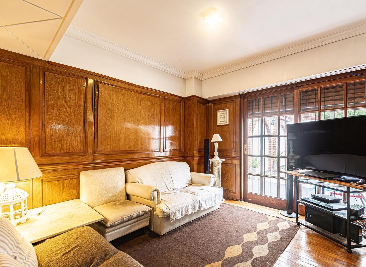 Foto de Casa de Categoría en Venta en Barracas Patio con Pileta y Parrilla, imagen 5