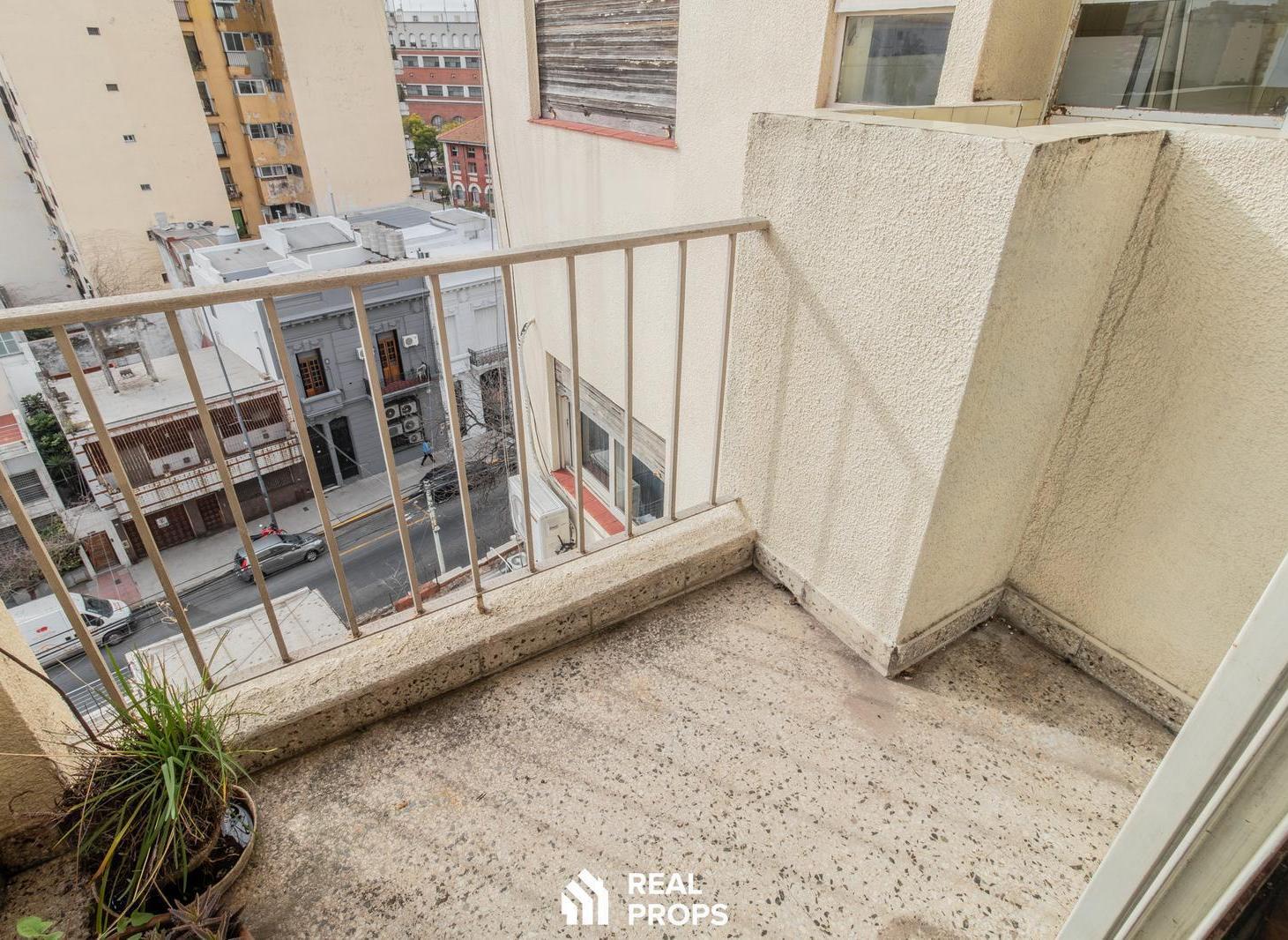 Foto de DEPARTAMENTO EN VENTA 3 AMBIENTES EN VILLA CRESPO CON BALCÓN, imagen 3