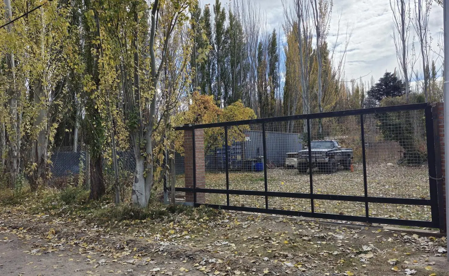 Vende lotes en B° Los Manzanos 2