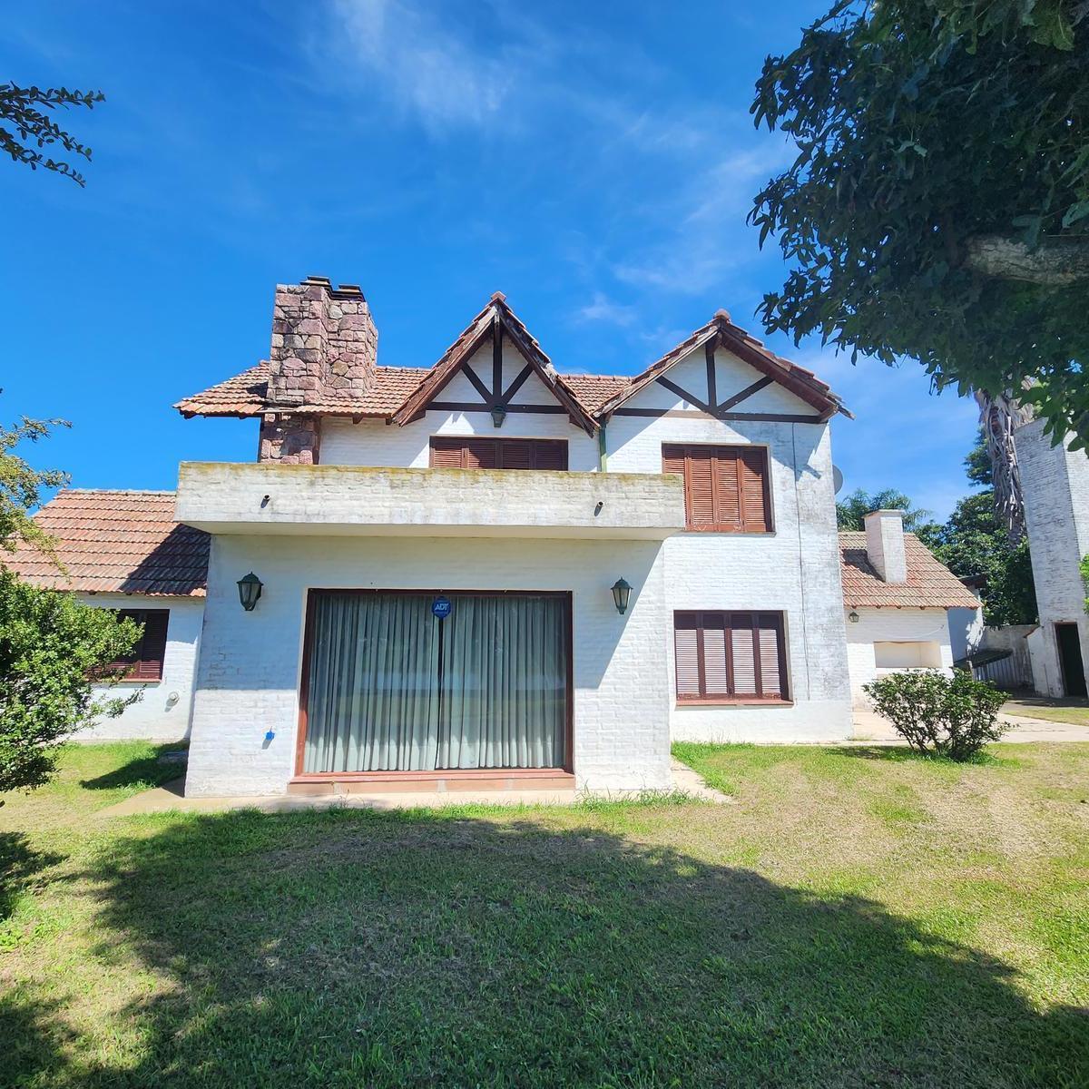 Casa Frente Al Río 1